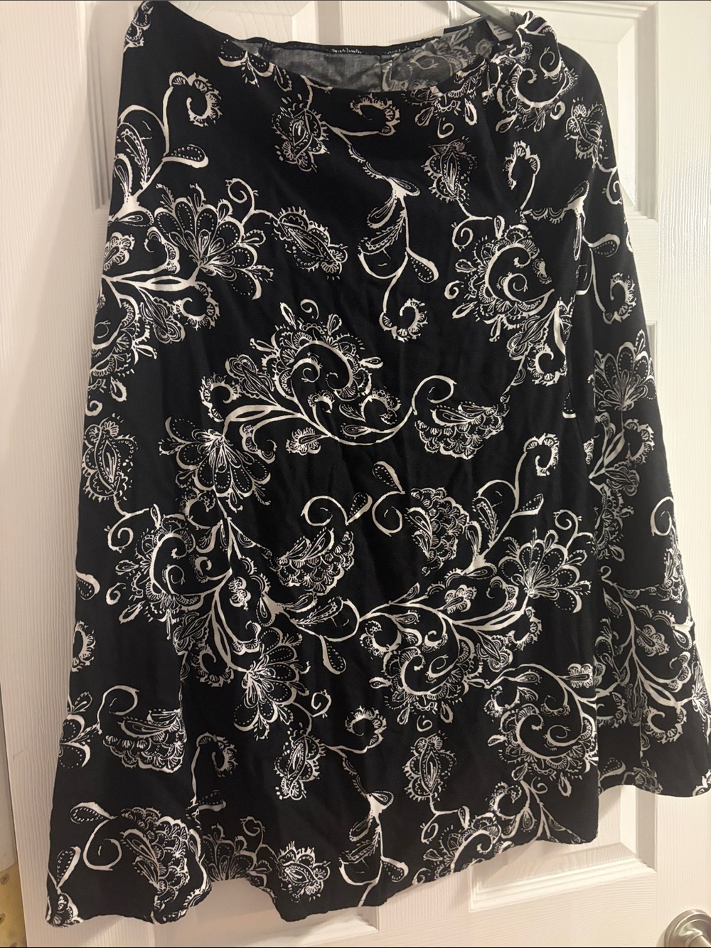 croft & barrow Black and White Floral A-Line Skirt